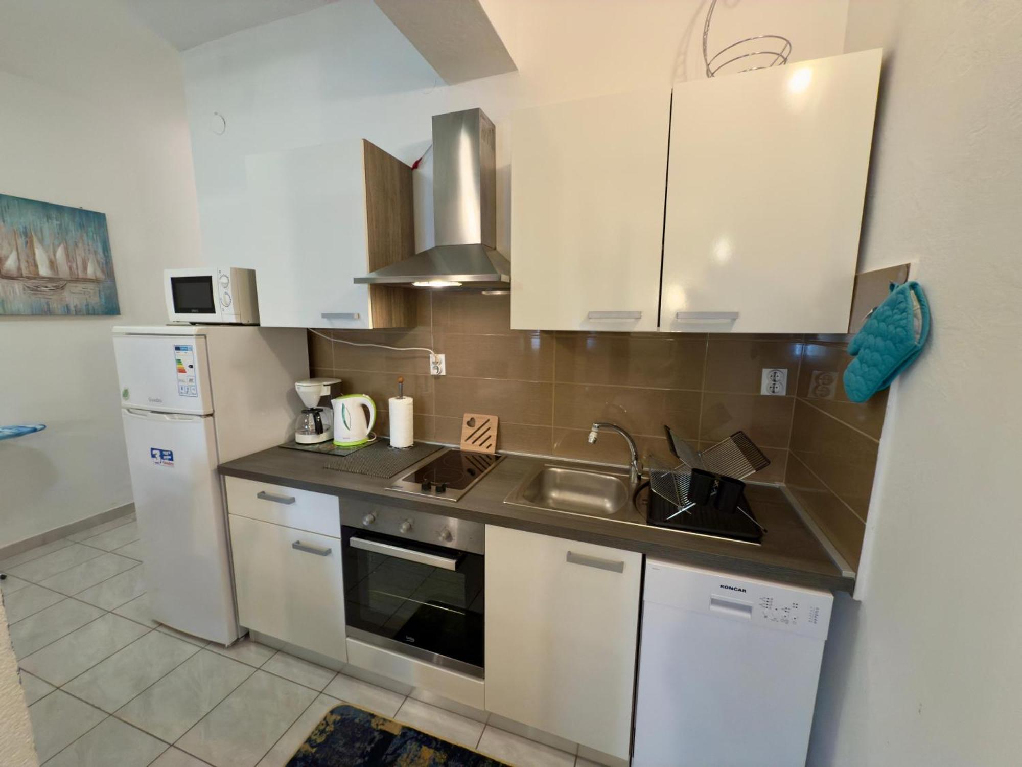 M&I Apartment ซาดาร์ ภายนอก รูปภาพ